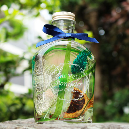 ハーバリウム瓶への彫刻